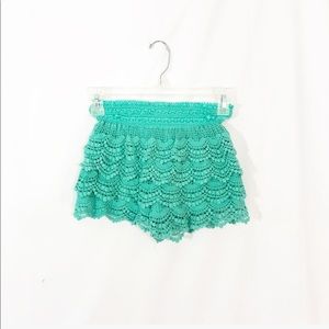 MINT GREEN CROCHET SHORTS